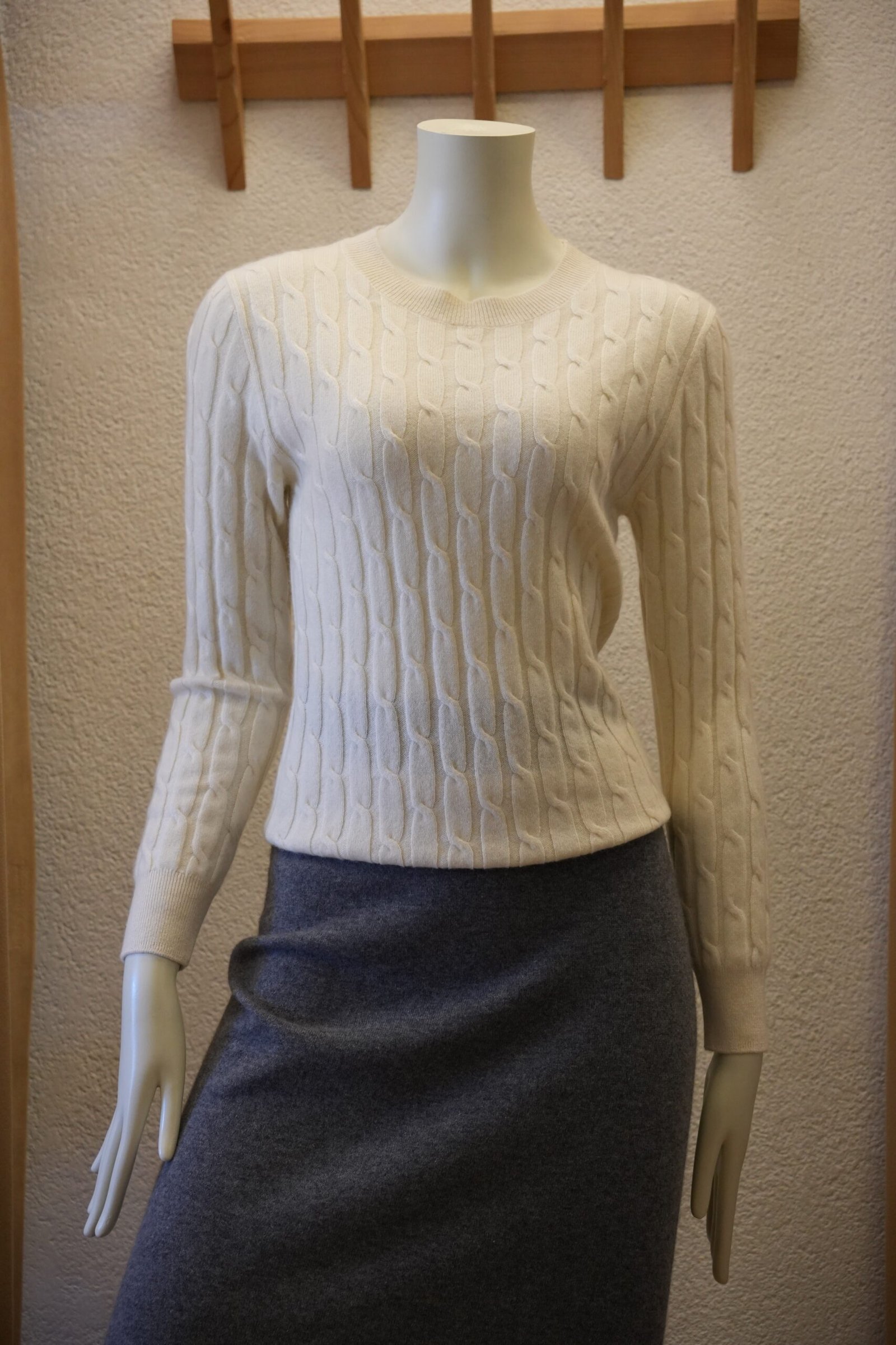 WOMEN'S %100 CASHMERE PULLOVER 12-212