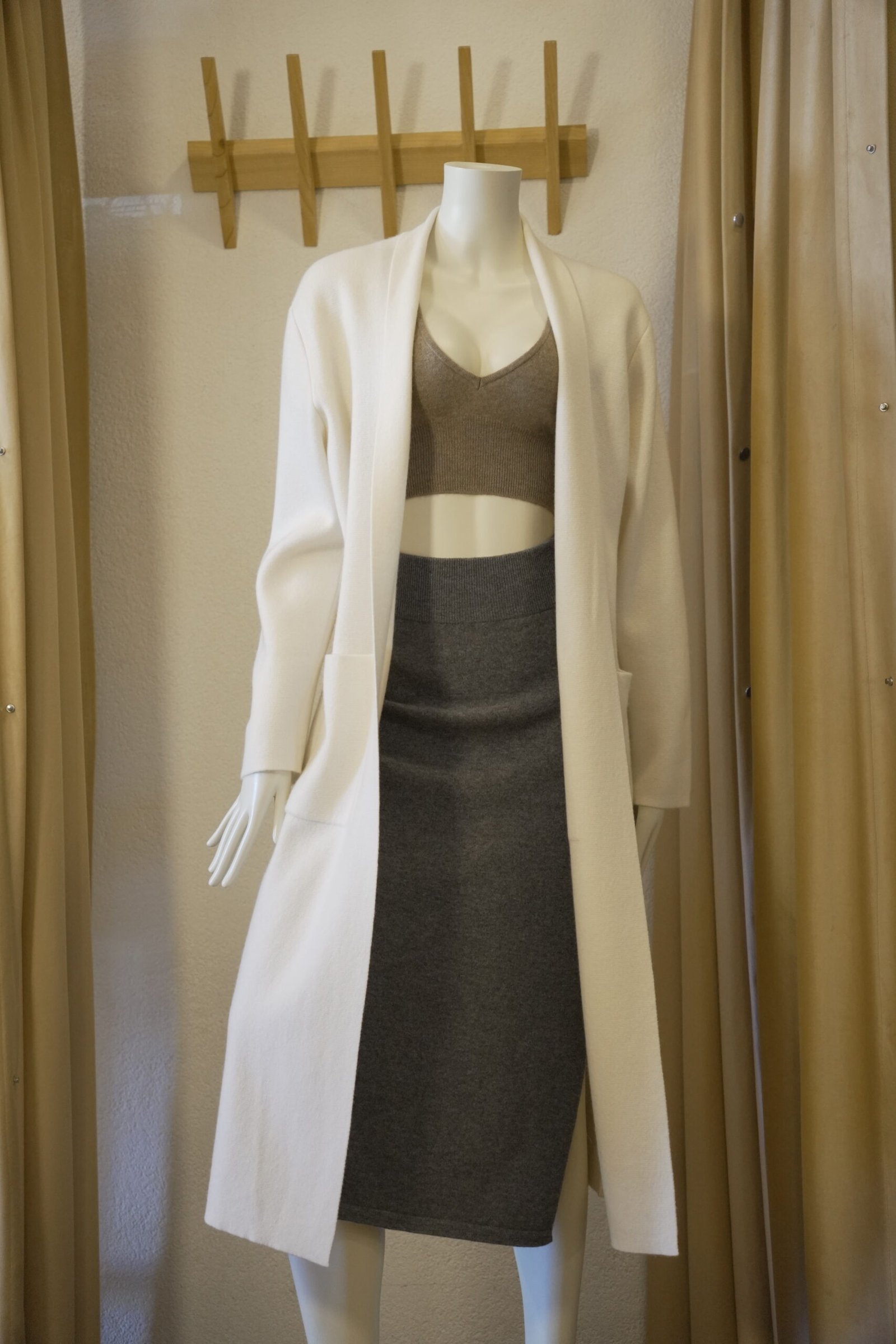 WOMEN'S %100 CASHMERE OVERCOAT 52-245